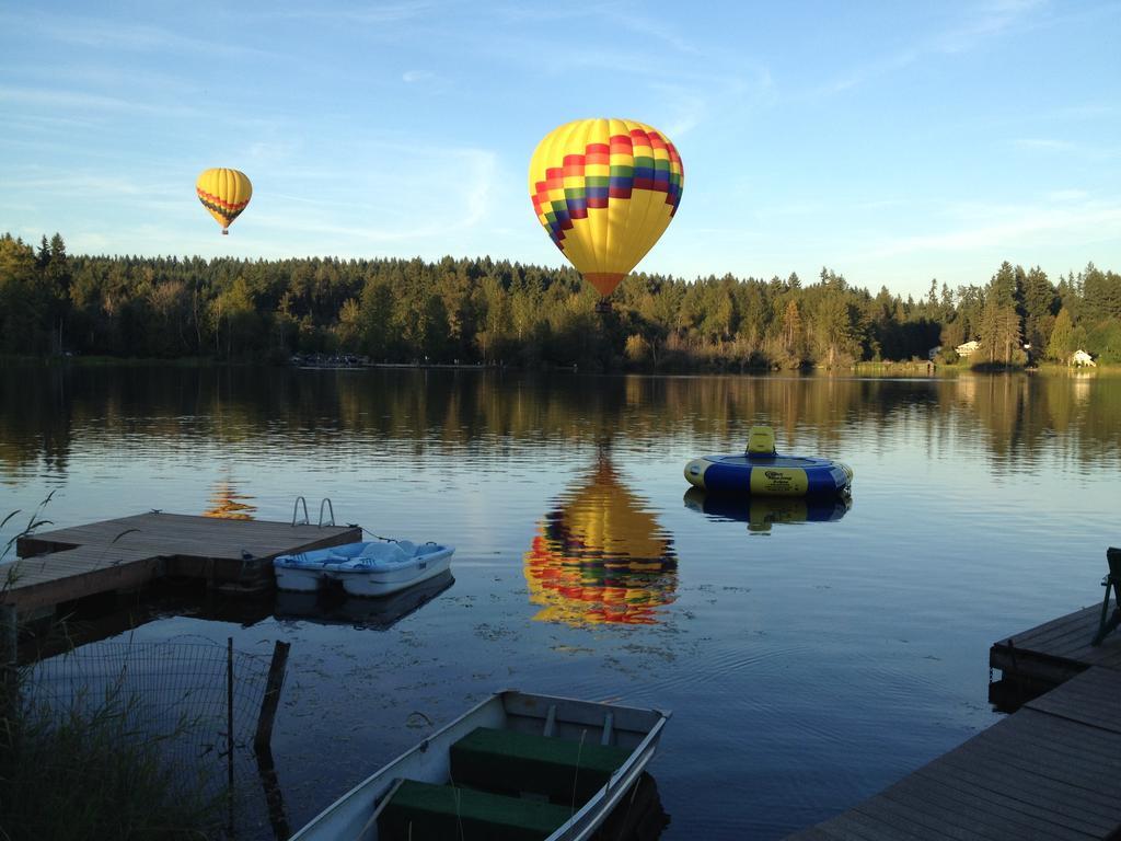 Cottage Lake Bed And Breakfast Вудинвилл Экстерьер фото
